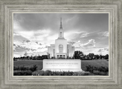 Burley Idaho Eternal - Black and White
