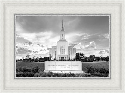 Burley Idaho Eternal - Black and White