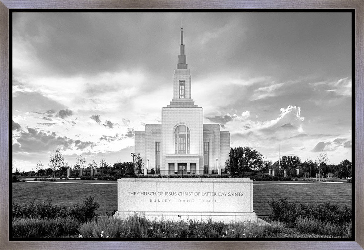 Burley Idaho Eternal - Black and White