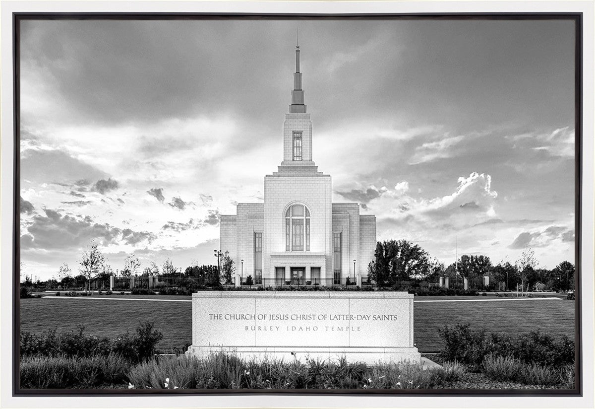 Burley Idaho Eternal - Black and White