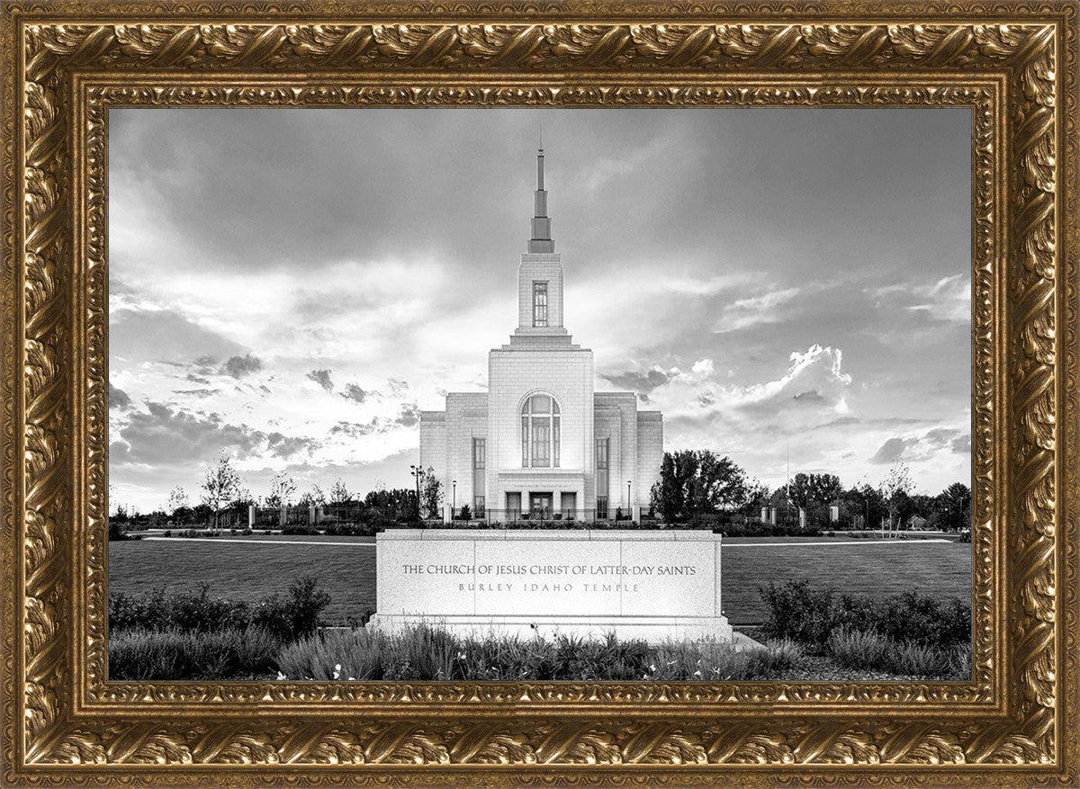 Burley Idaho Eternal - Black and White