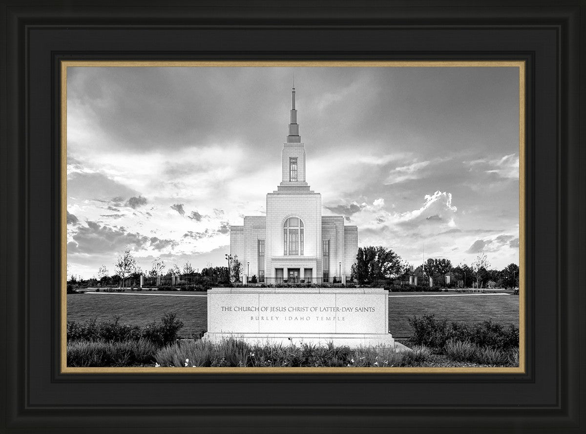 Burley Idaho Eternal - Black and White