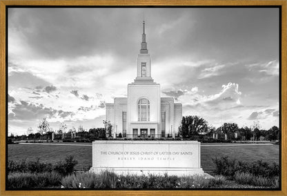 Burley Idaho Eternal - Black and White
