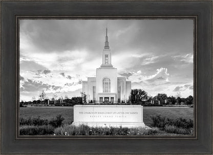 Burley Idaho Eternal - Black and White