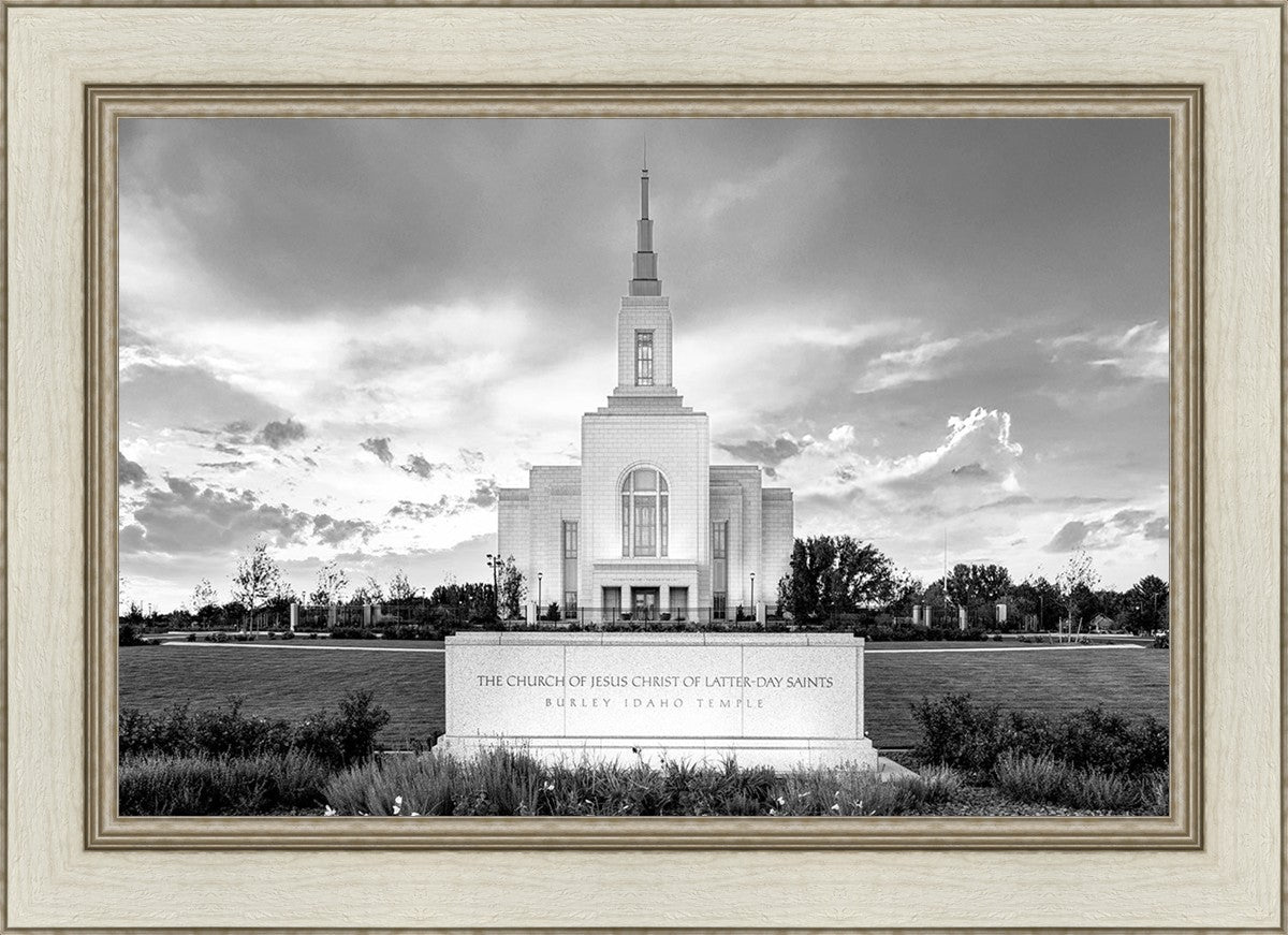 Burley Idaho Eternal - Black and White