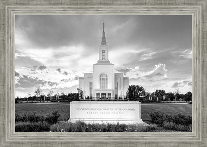 Burley Idaho Eternal - Black and White