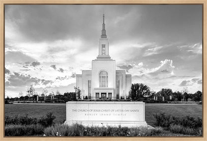 Burley Idaho Eternal - Black and White