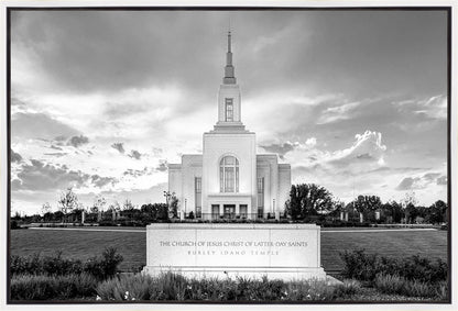 Burley Idaho Eternal - Black and White
