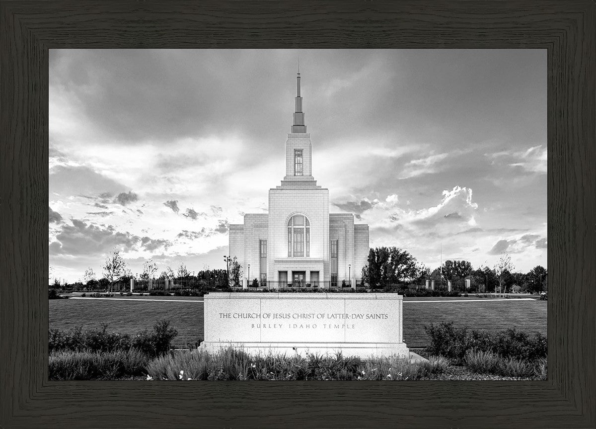 Burley Idaho Eternal - Black and White