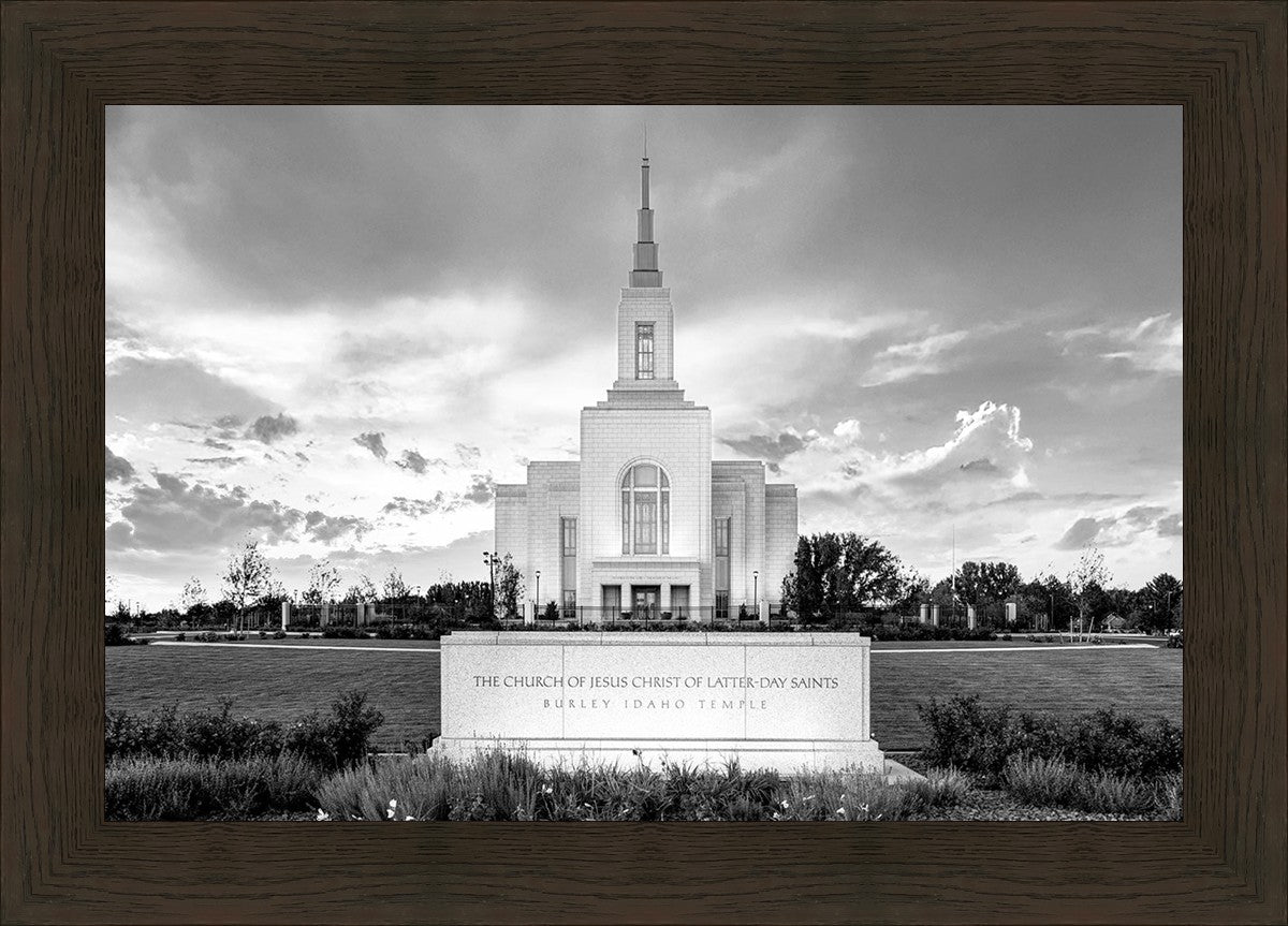 Burley Idaho Eternal - Black and White