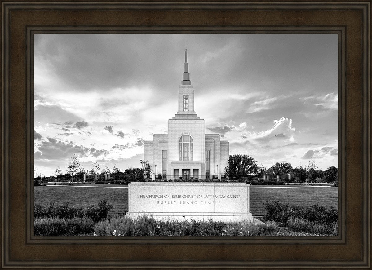 Burley Idaho Eternal - Black and White