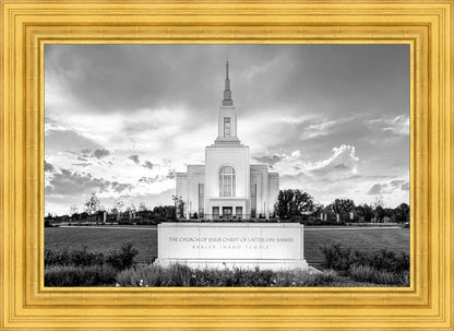 Burley Idaho Eternal - Black and White
