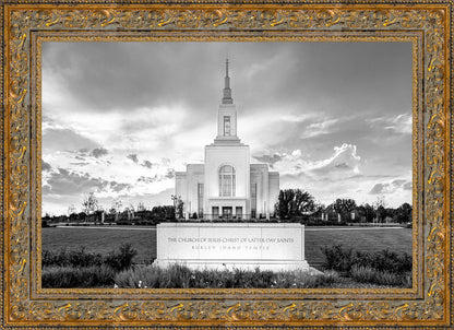 Burley Idaho Eternal - Black and White