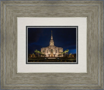 Red Cliffs Utah As Night Falls