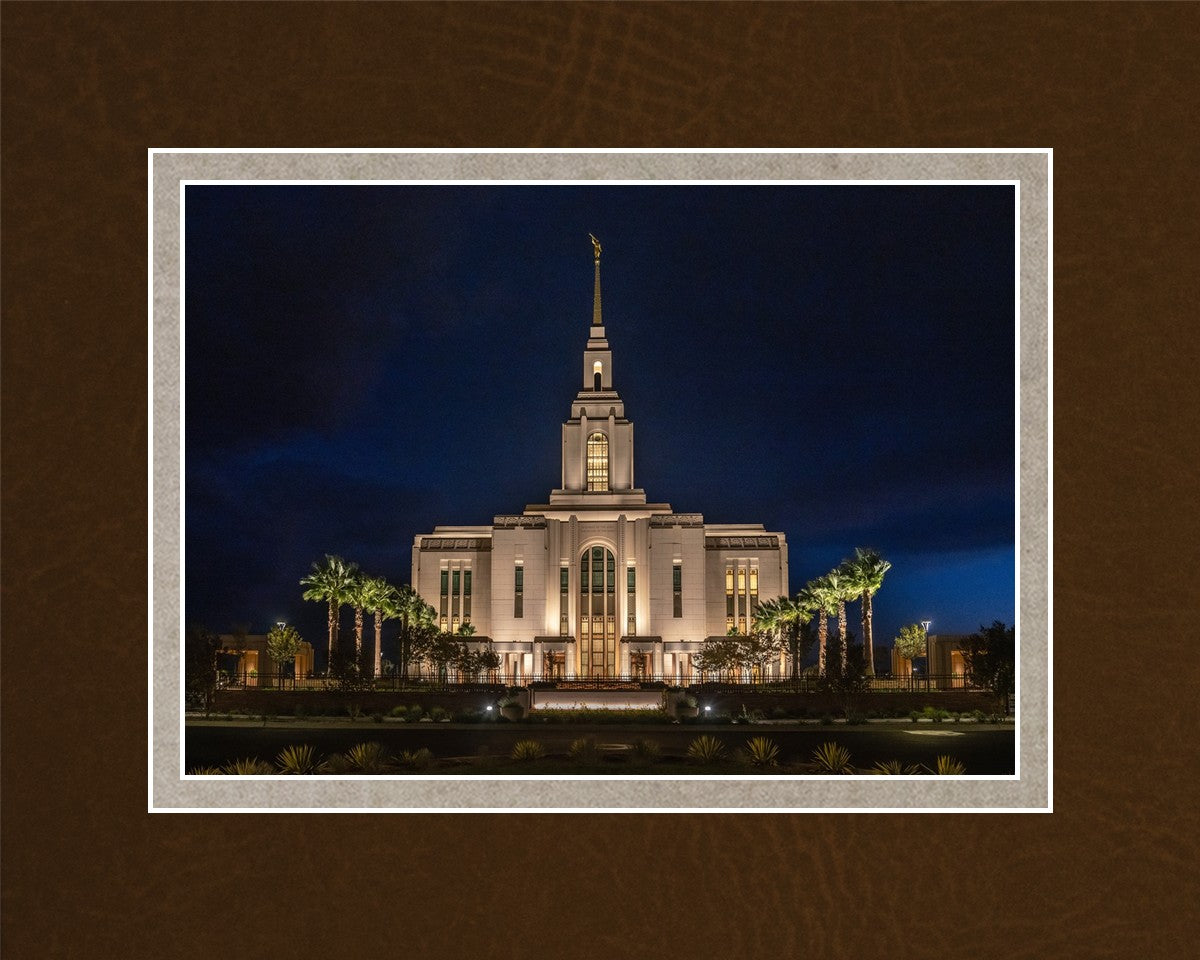 Red Cliffs Utah As Night Falls