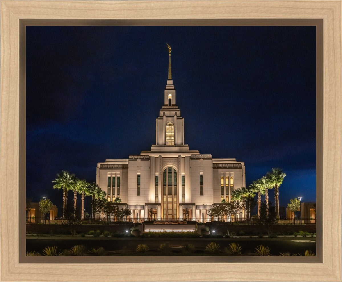 Red Cliffs Utah As Night Falls