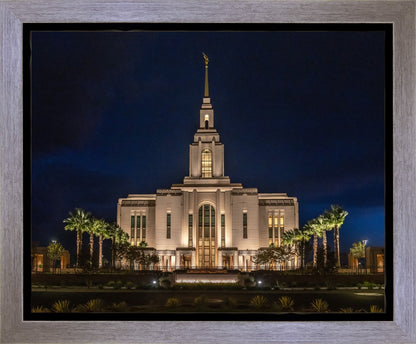 Red Cliffs Utah As Night Falls