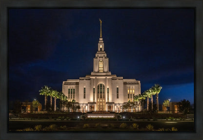 Red Cliffs Utah As Night Falls