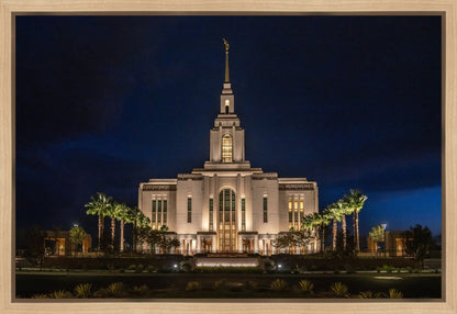 Red Cliffs Utah As Night Falls