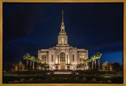 Red Cliffs Utah As Night Falls
