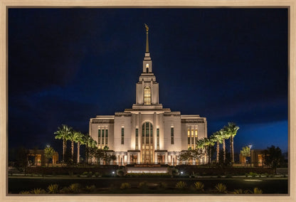 Red Cliffs Utah As Night Falls