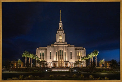 Red Cliffs Utah As Night Falls