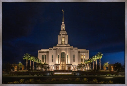 Red Cliffs Utah As Night Falls