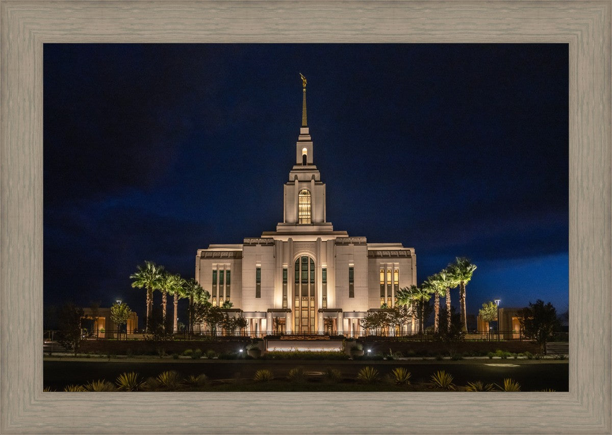 Red Cliffs Utah As Night Falls