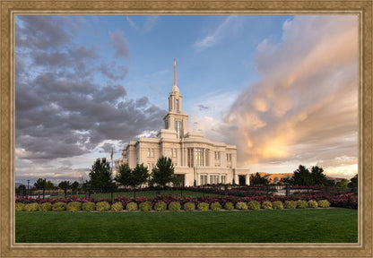 Payson Utah Pink Dividing The Light