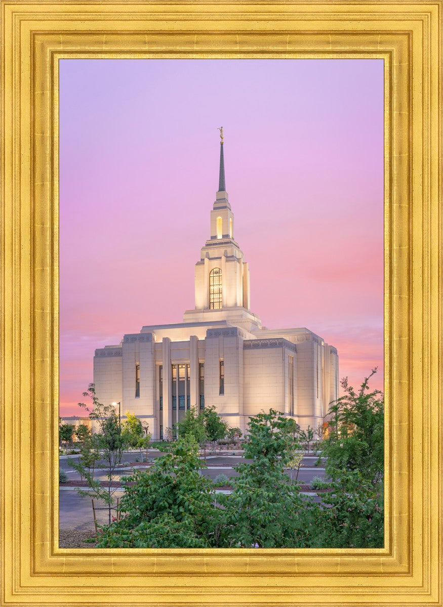 Red Cliffs Utah Cotton Candy Sunrise