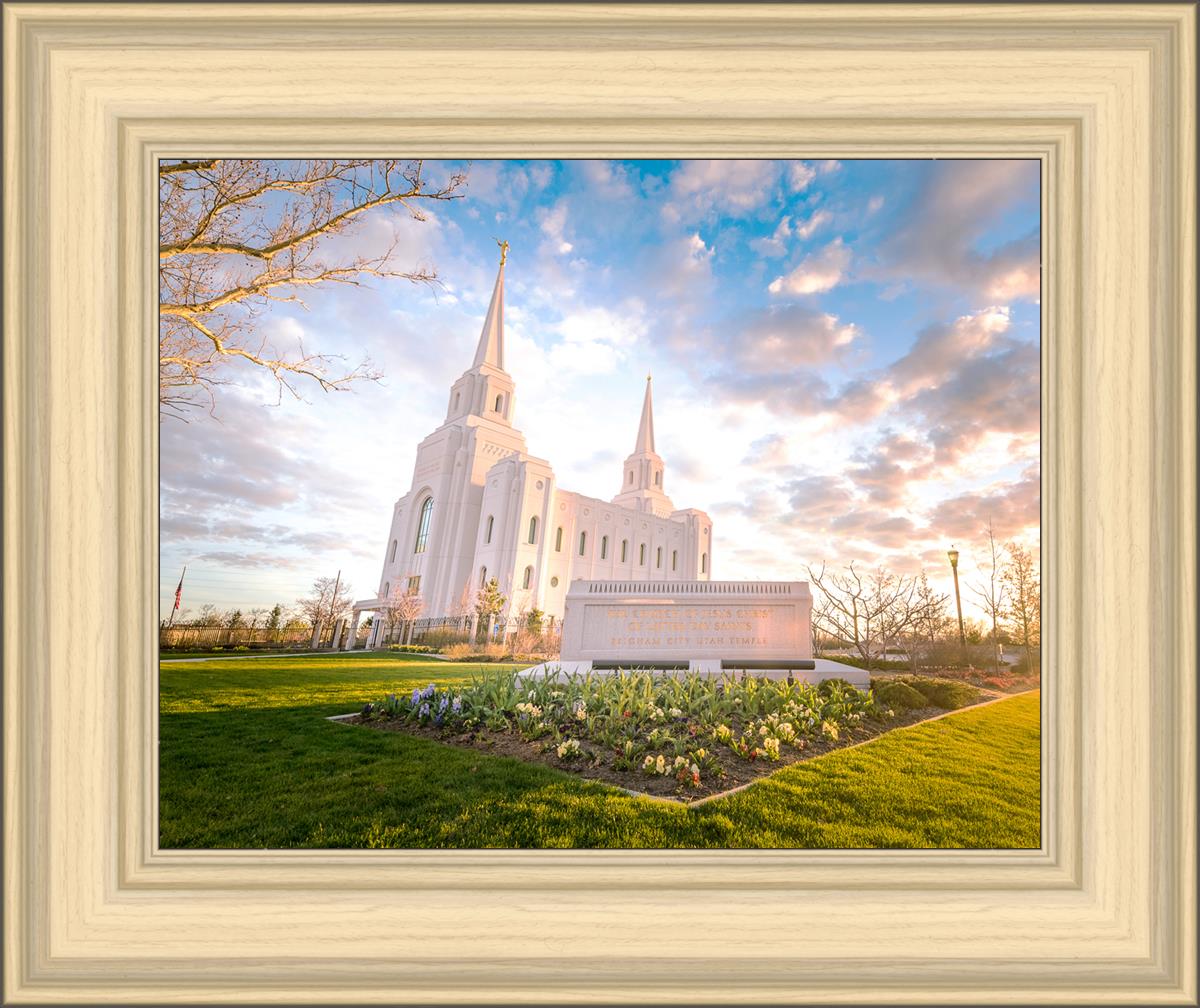 Brigham Utah Springs Light