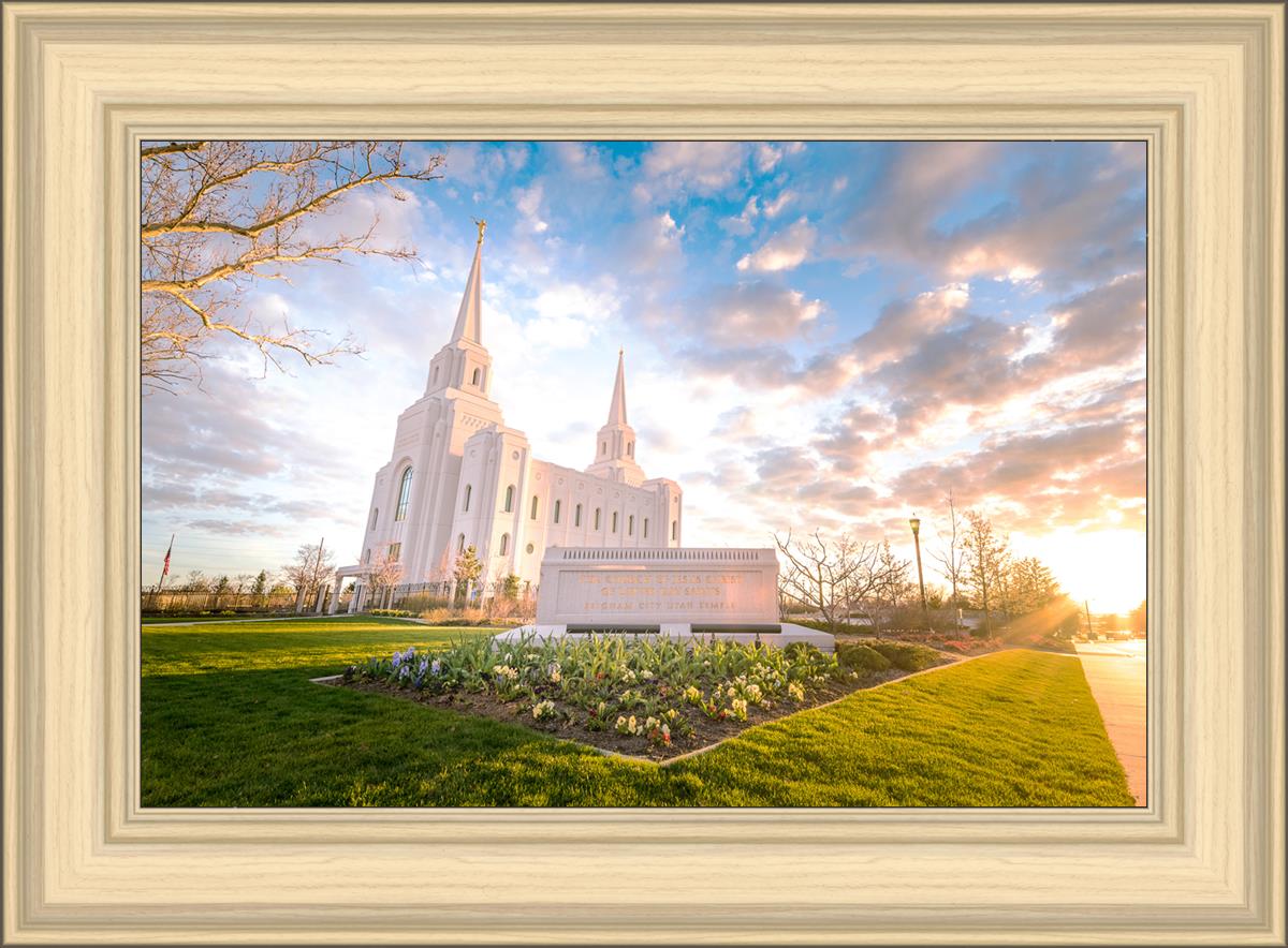 Brigham Utah Springs Light
