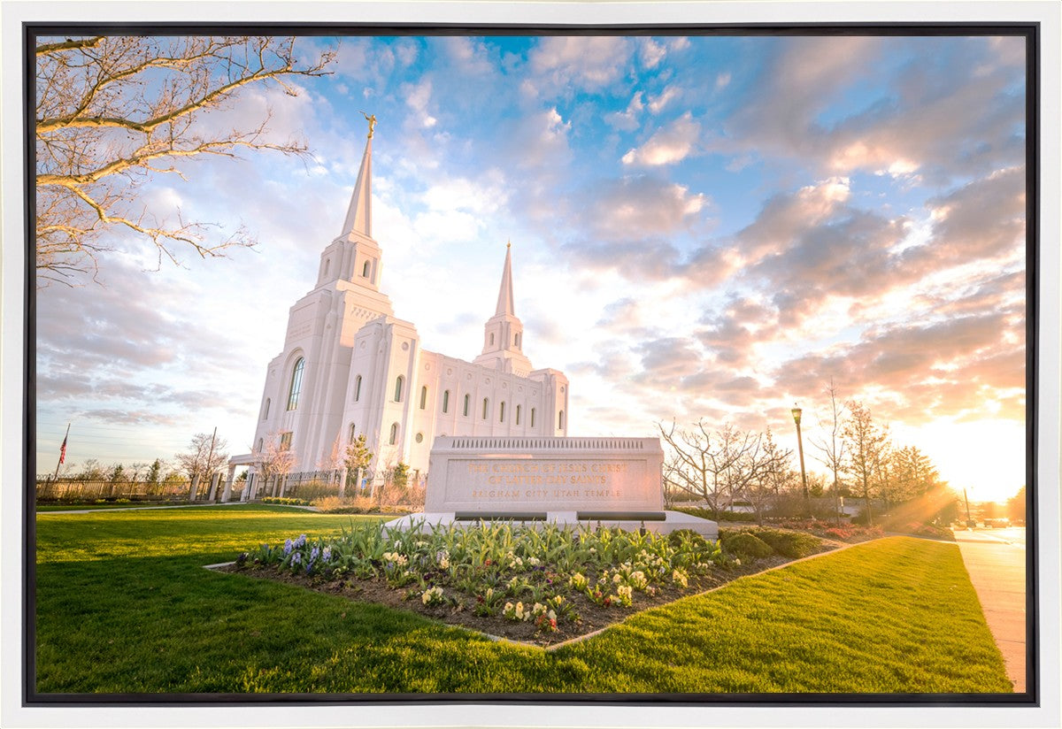 Brigham Utah Springs Light