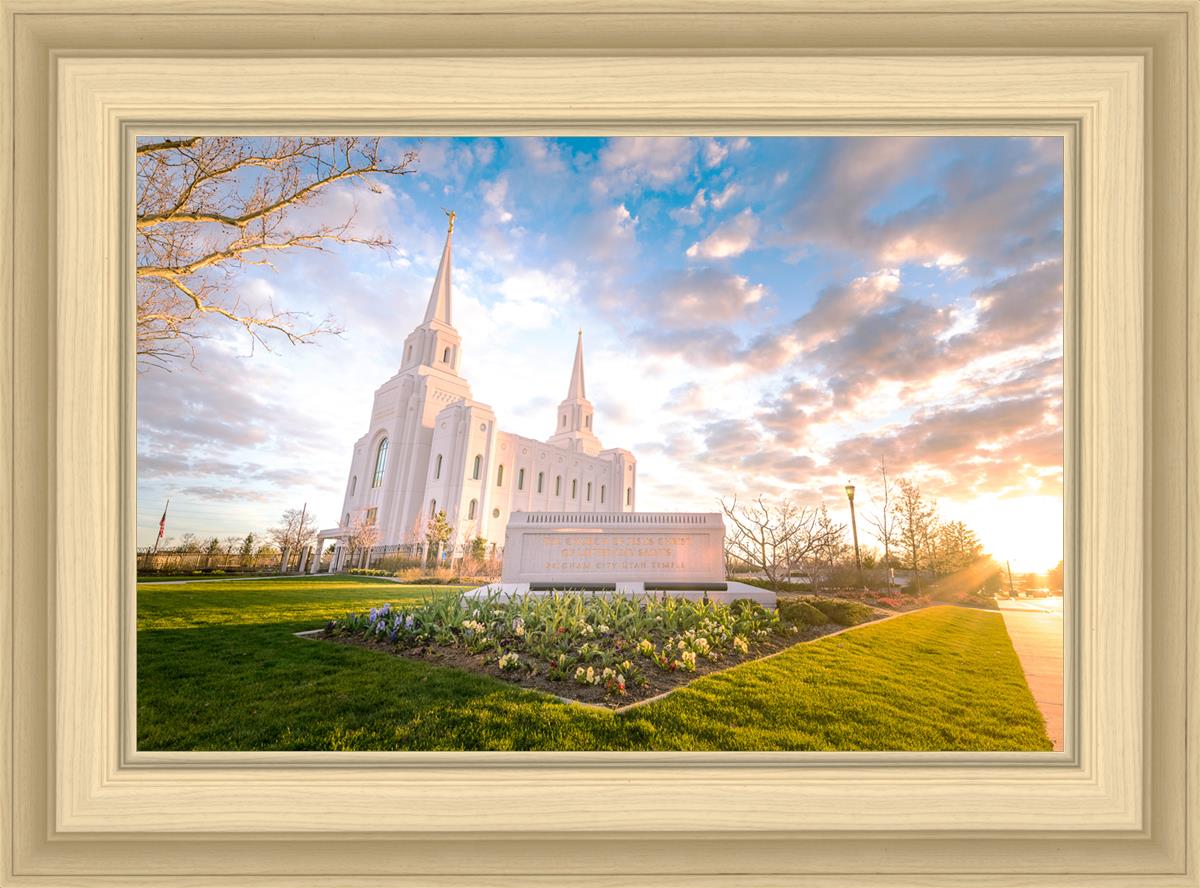 Brigham Utah Springs Light