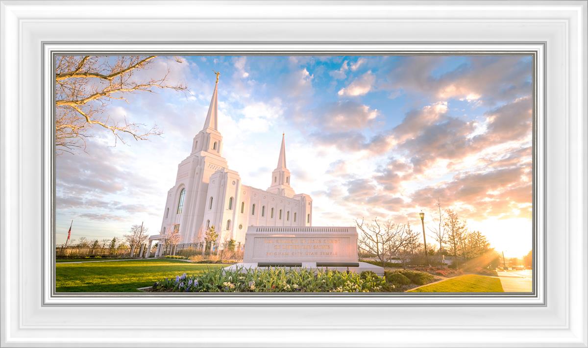 Brigham Utah Springs Light