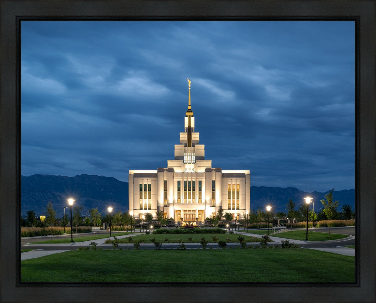 Saratoga Springs Utah Blue Night