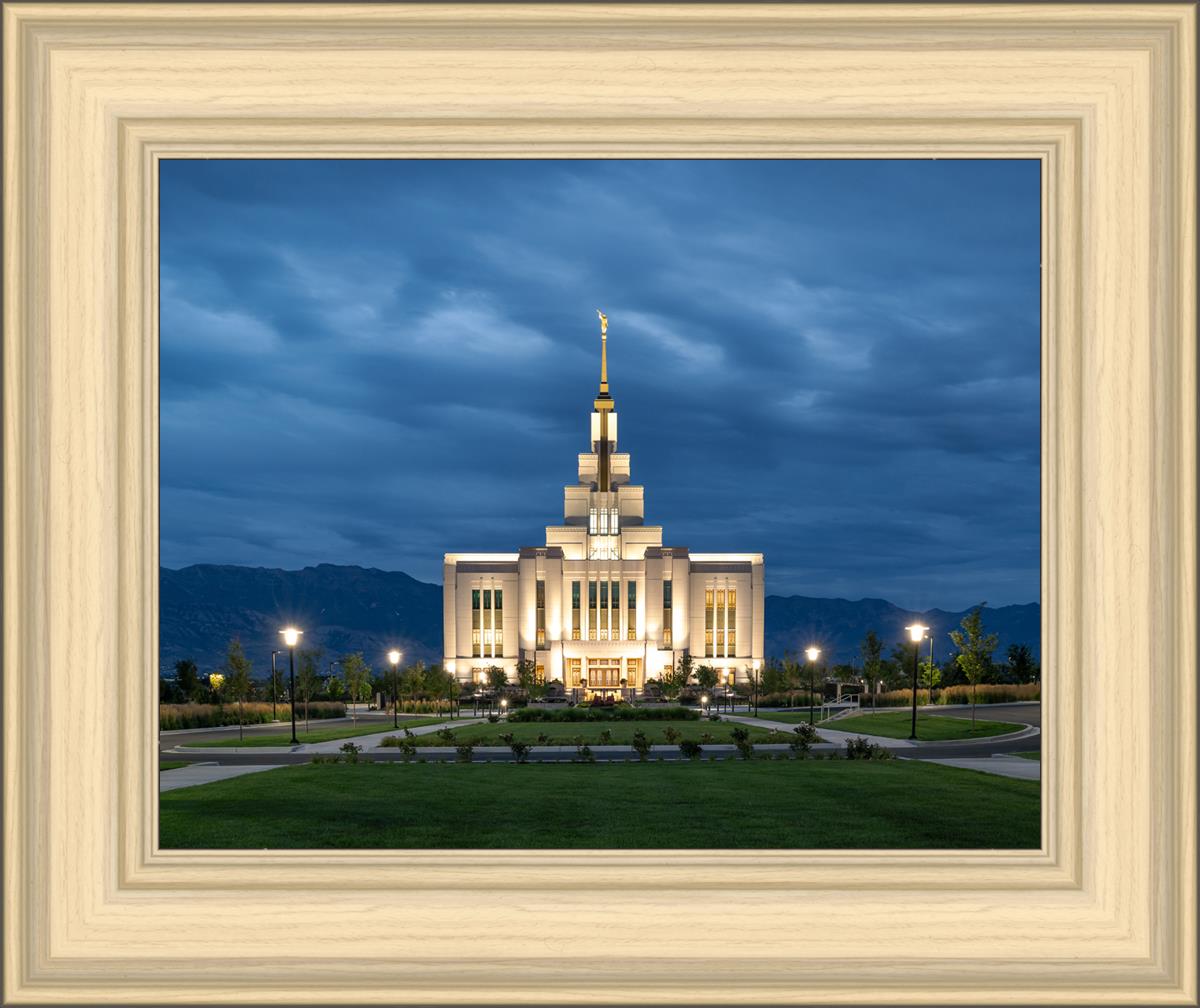 Saratoga Springs Utah Blue Night