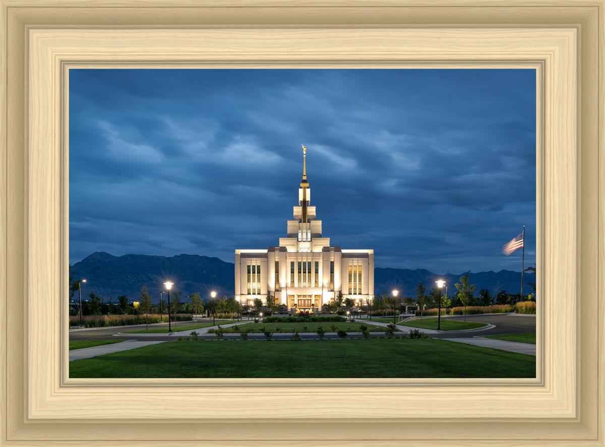 Saratoga Springs Utah Blue Night