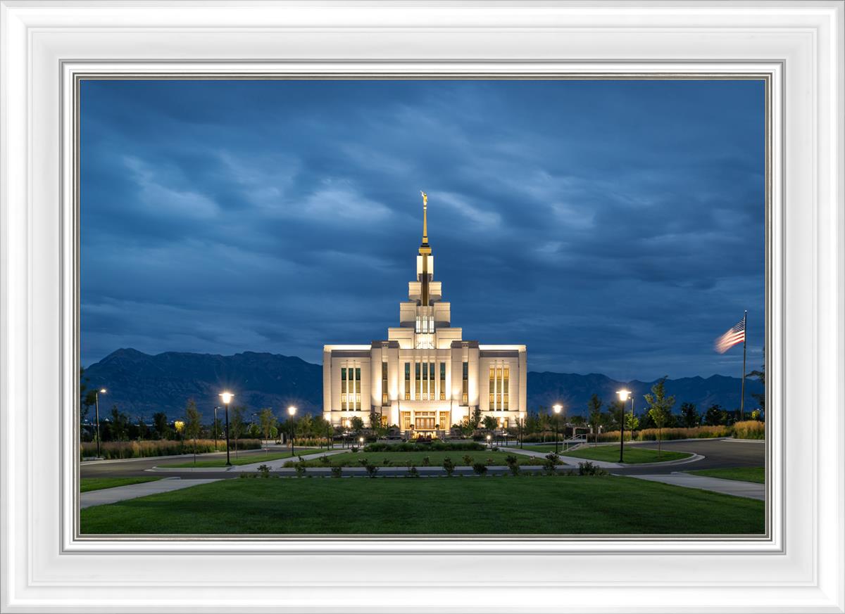 Saratoga Springs Utah Blue Night