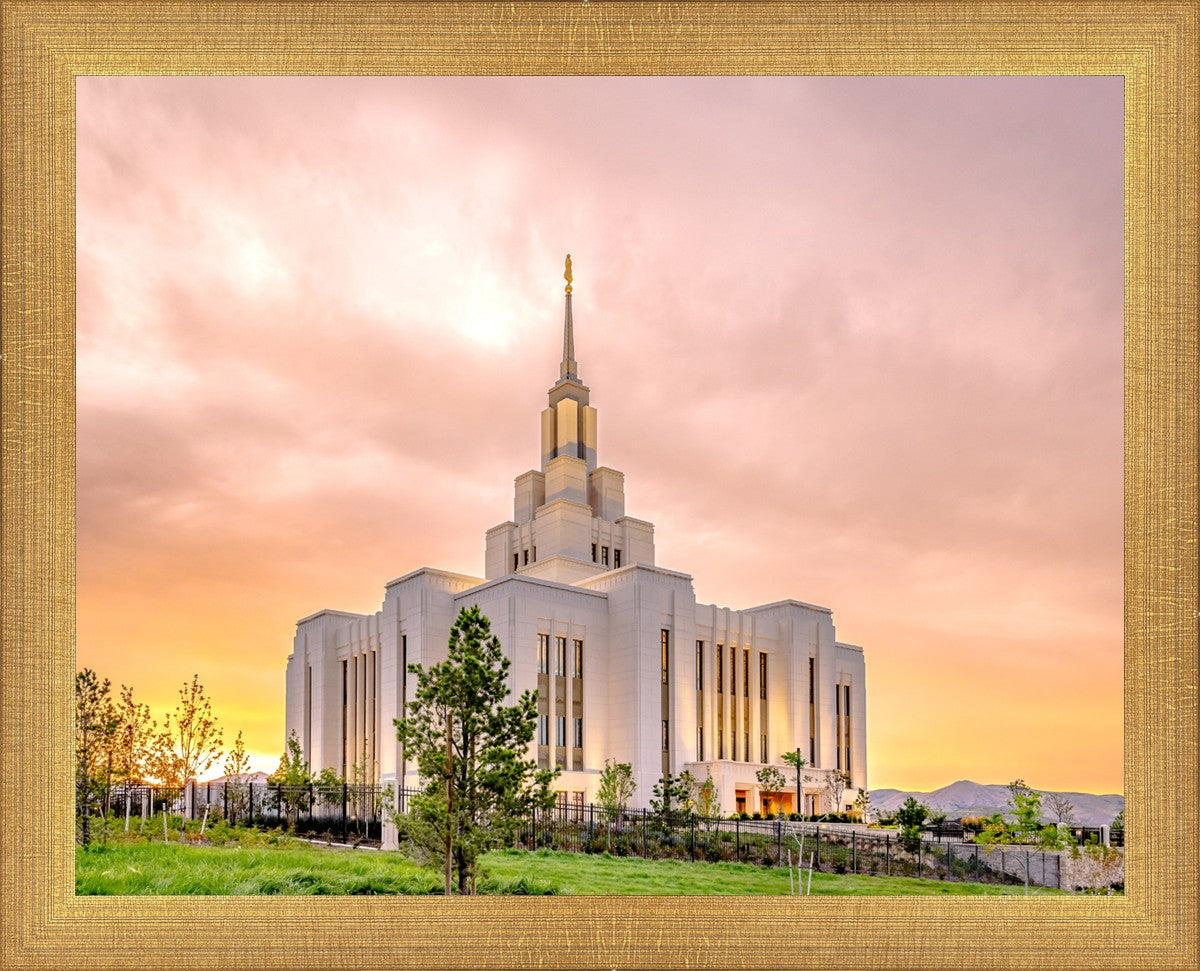 Saratoga Springs Utah Pink Glow