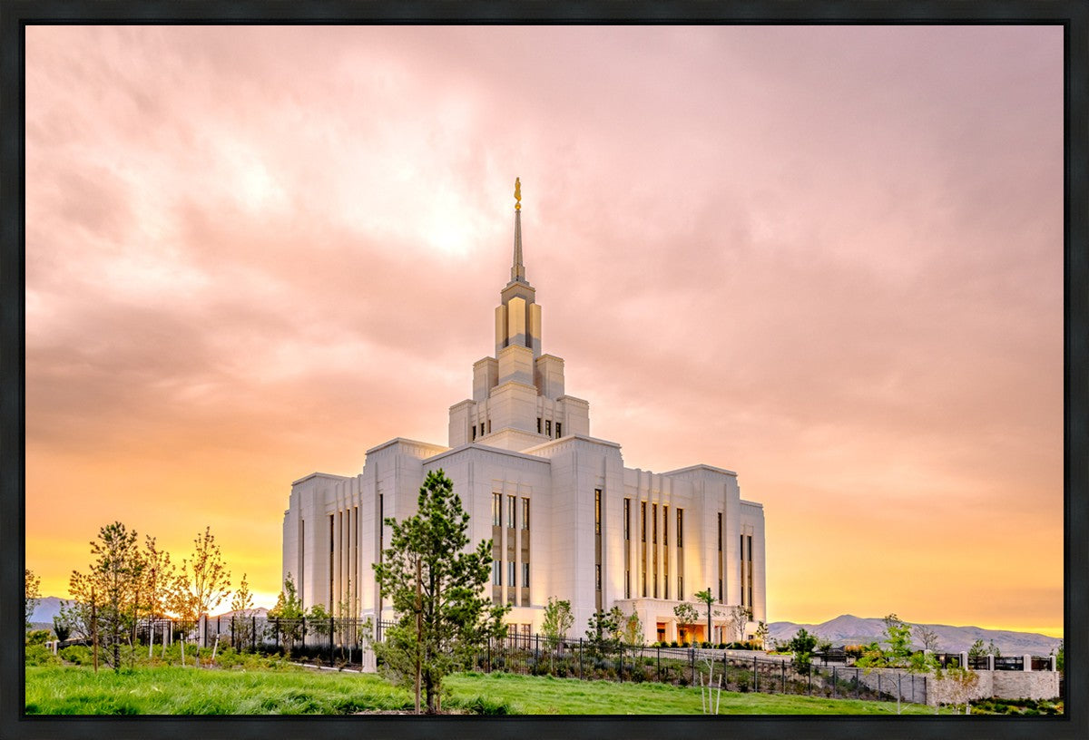 Saratoga Springs Utah Pink Glow