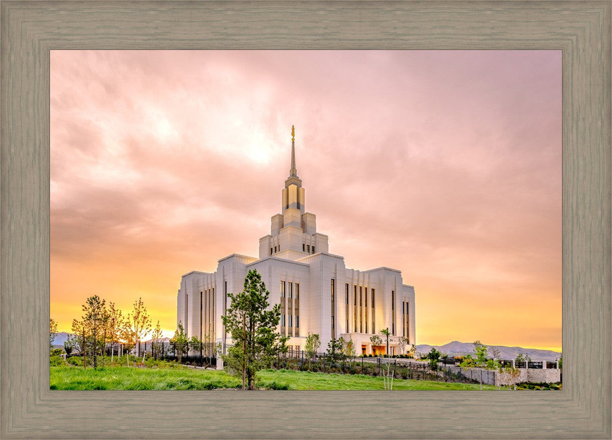 Saratoga Springs Utah Pink Glow