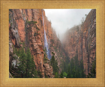 Refrigerator Canyon Waterfall, Zion National Park, Utah