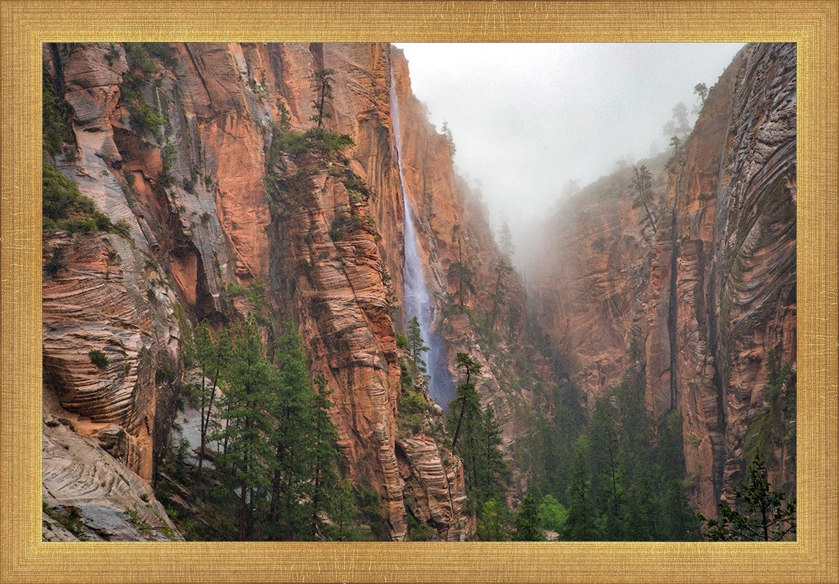 Refrigerator Canyon Waterfall, Zion National Park, Utah