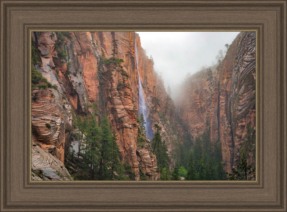 Refrigerator Canyon Waterfall, Zion National Park, Utah