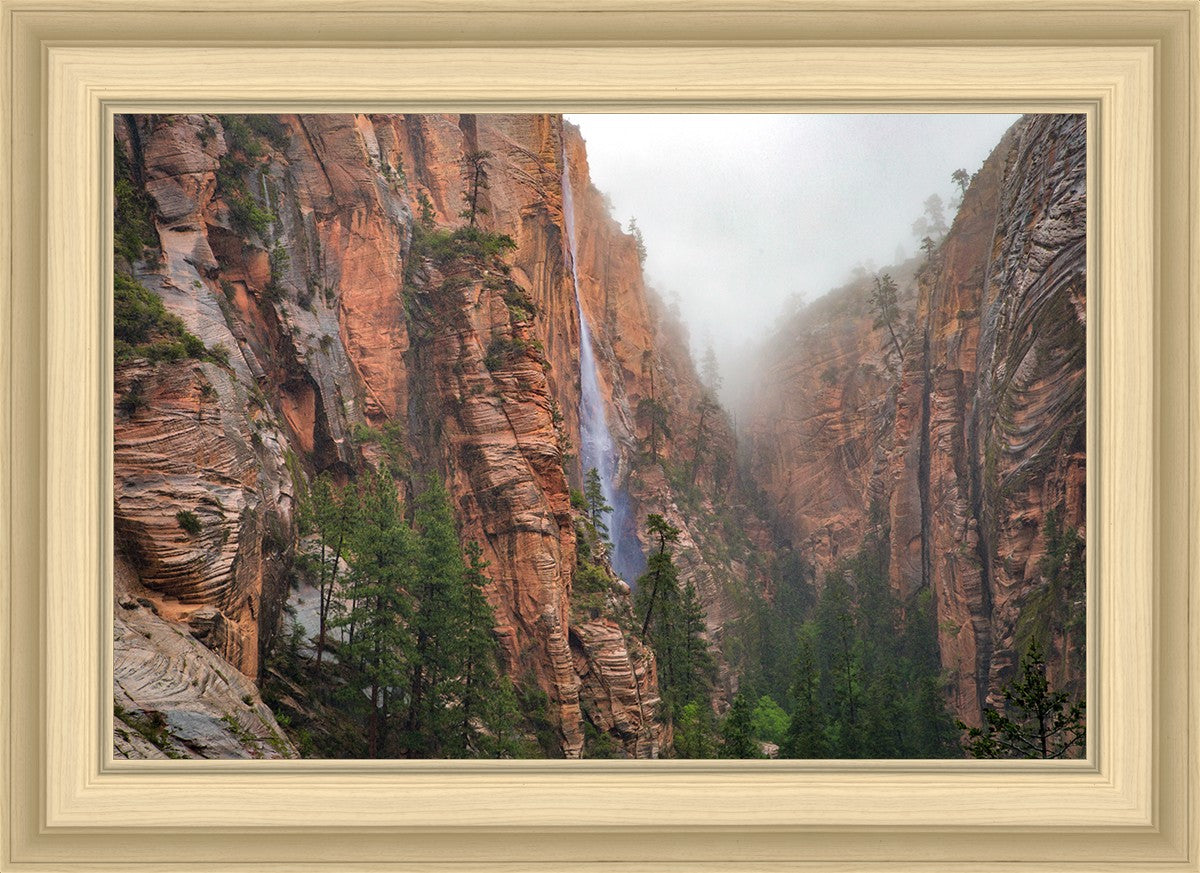 Refrigerator Canyon Waterfall, Zion National Park, Utah