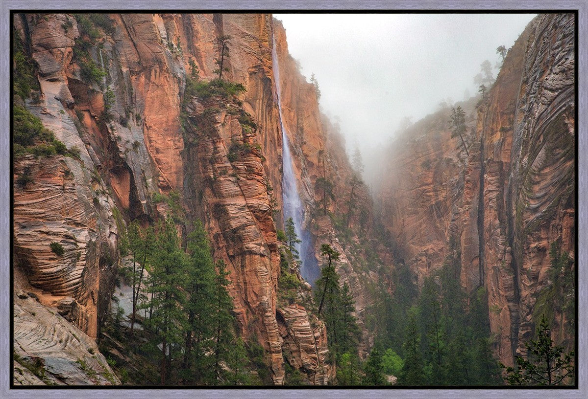 Refrigerator Canyon Waterfall, Zion National Park, Utah