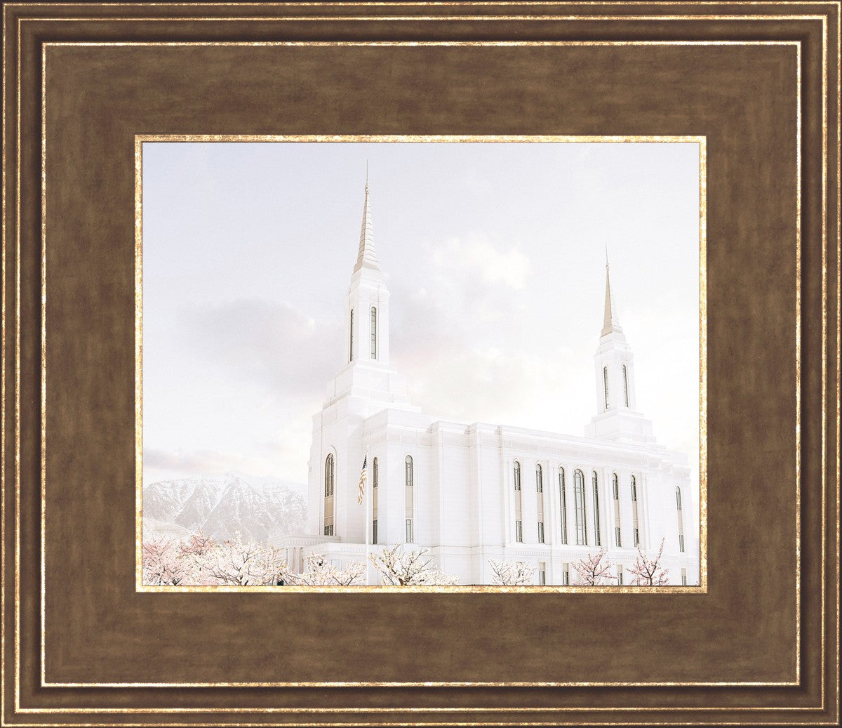 Lindon Utah Immaculate Embrace