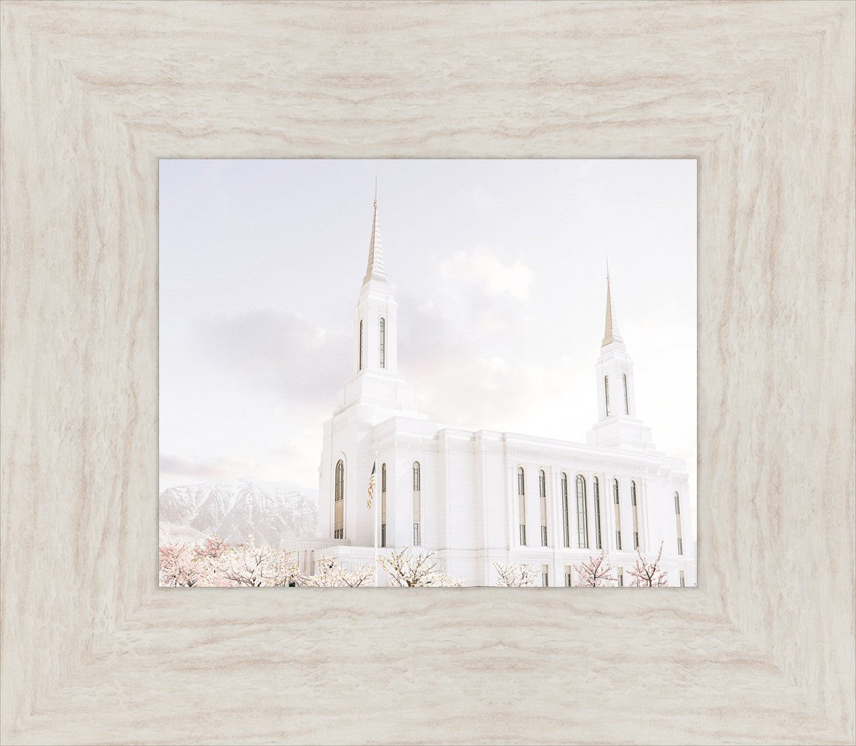 Lindon Utah Immaculate Embrace