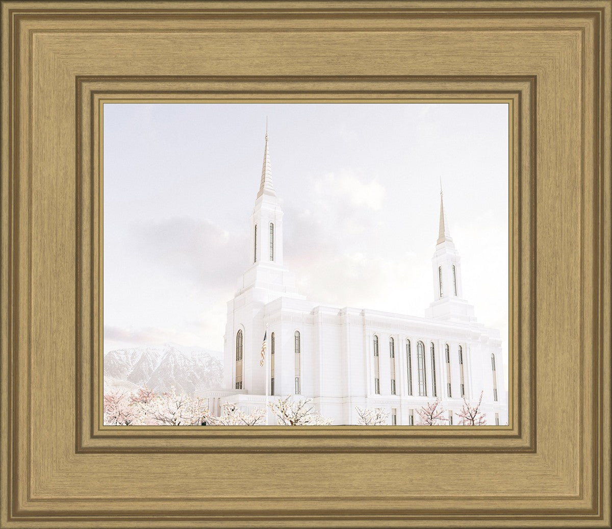 Lindon Utah Immaculate Embrace